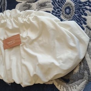 White skirt sizes xsy